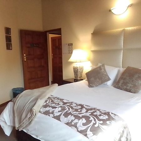 Hoopoe Haven Guest House Chartwell Екстер'єр фото
