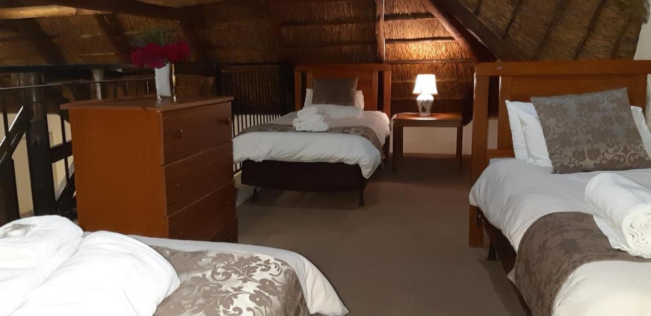 Hoopoe Haven Guest House Chartwell Екстер'єр фото