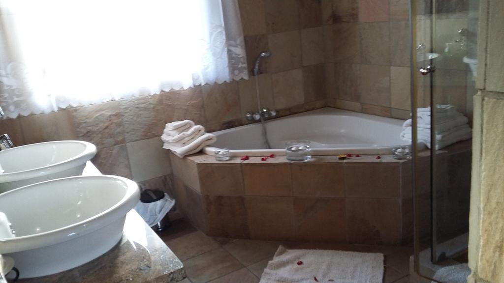 Hoopoe Haven Guest House Chartwell Екстер'єр фото